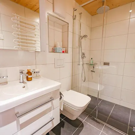 Lägenhet Kronenplatz 11 Og By Interhome Lenk