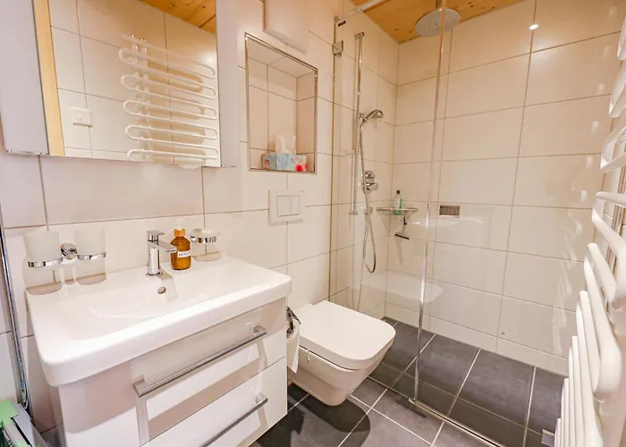 Apartamento Kronenplatz 11 Og By Interhome Lenk